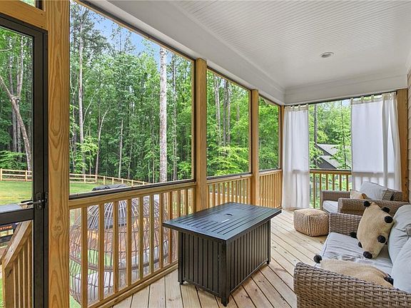 5th image of 4638 Apple Ridge Ln