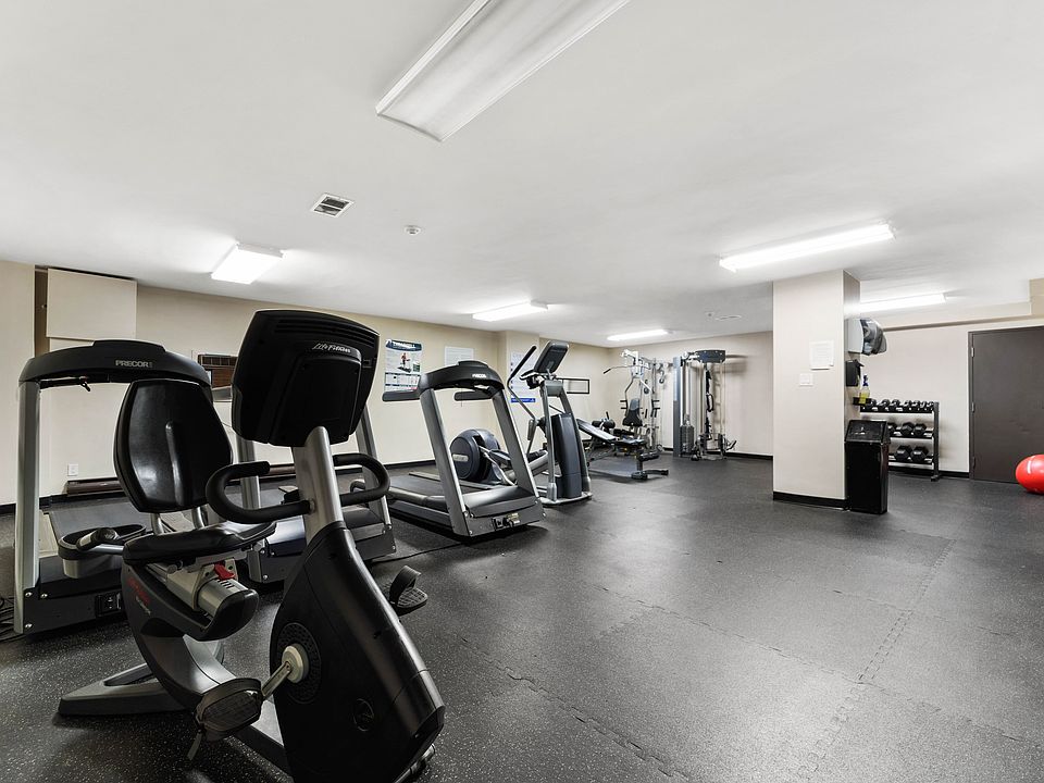 1st image of 1541 Ouellette Ave #2-Bedroom