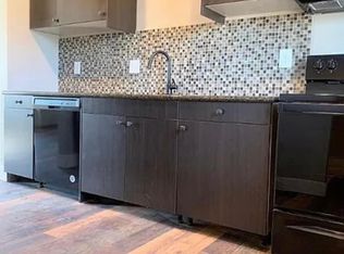 4026 Spring Cir, Omaha, NE 68105