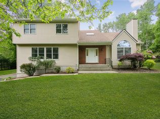 7 David Dr, Spring Valley, NY 10977