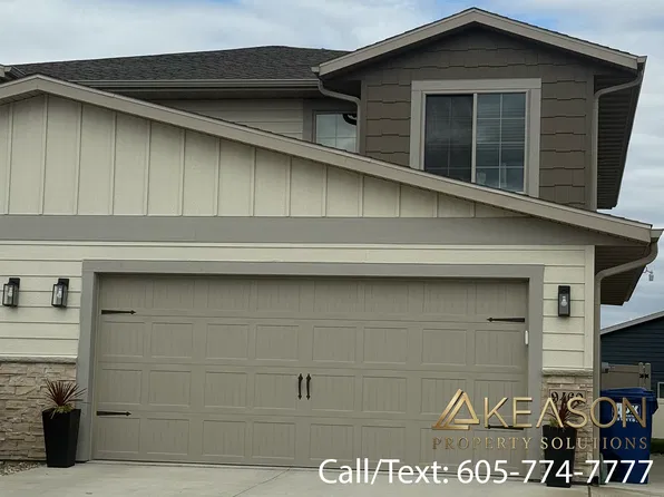 9460 W Dolores Dr, Sioux Falls, SD 57106