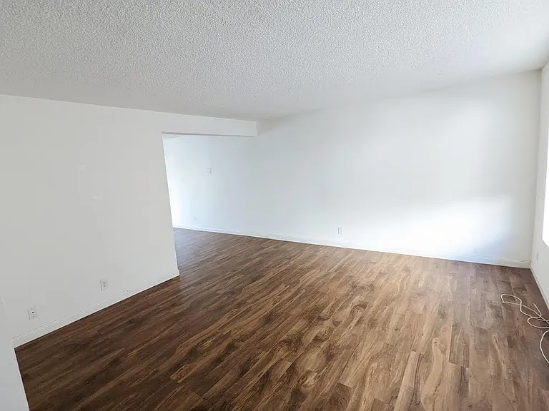 240 W Canada #1 — Photo 1