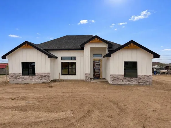 4142 Buck Dr, Eagle Pass, TX 78852