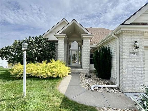 2nd image of 17025 Hamilton Cir