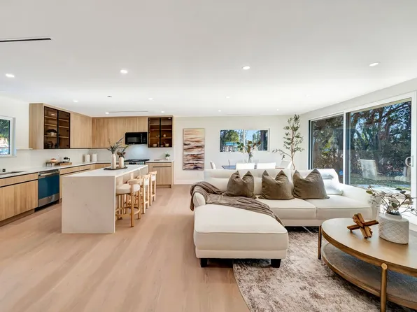 2500 Baltar St, Canoga Park, CA 91304