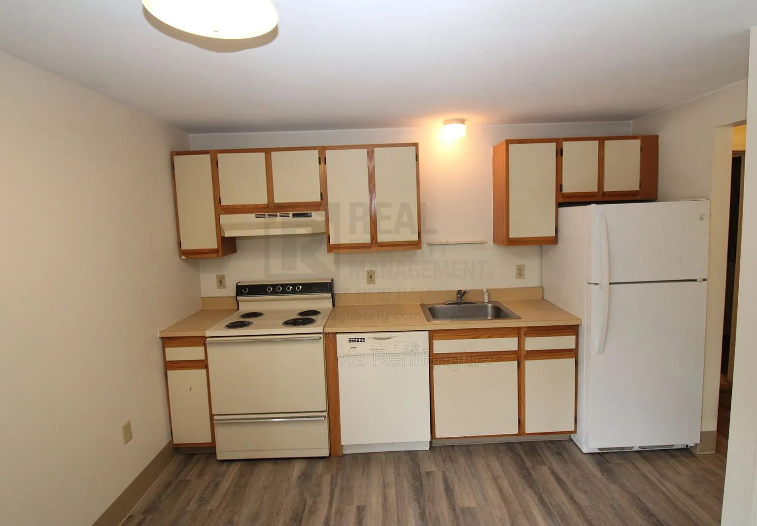 1 bed, 1.0 bath, $1,600 — Photo 2