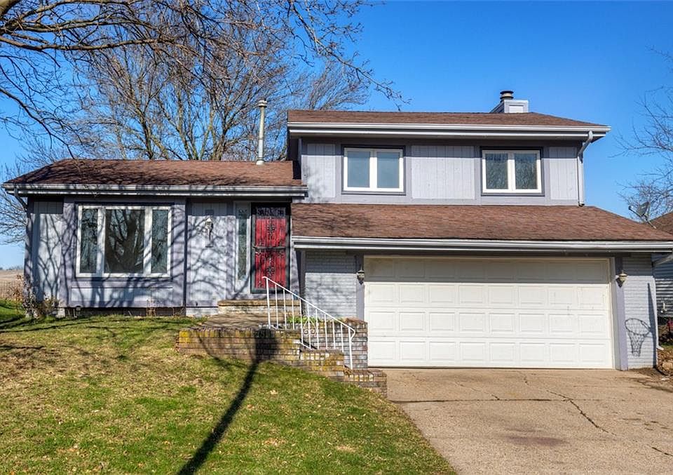 1st image of 1110 Sunset Dr