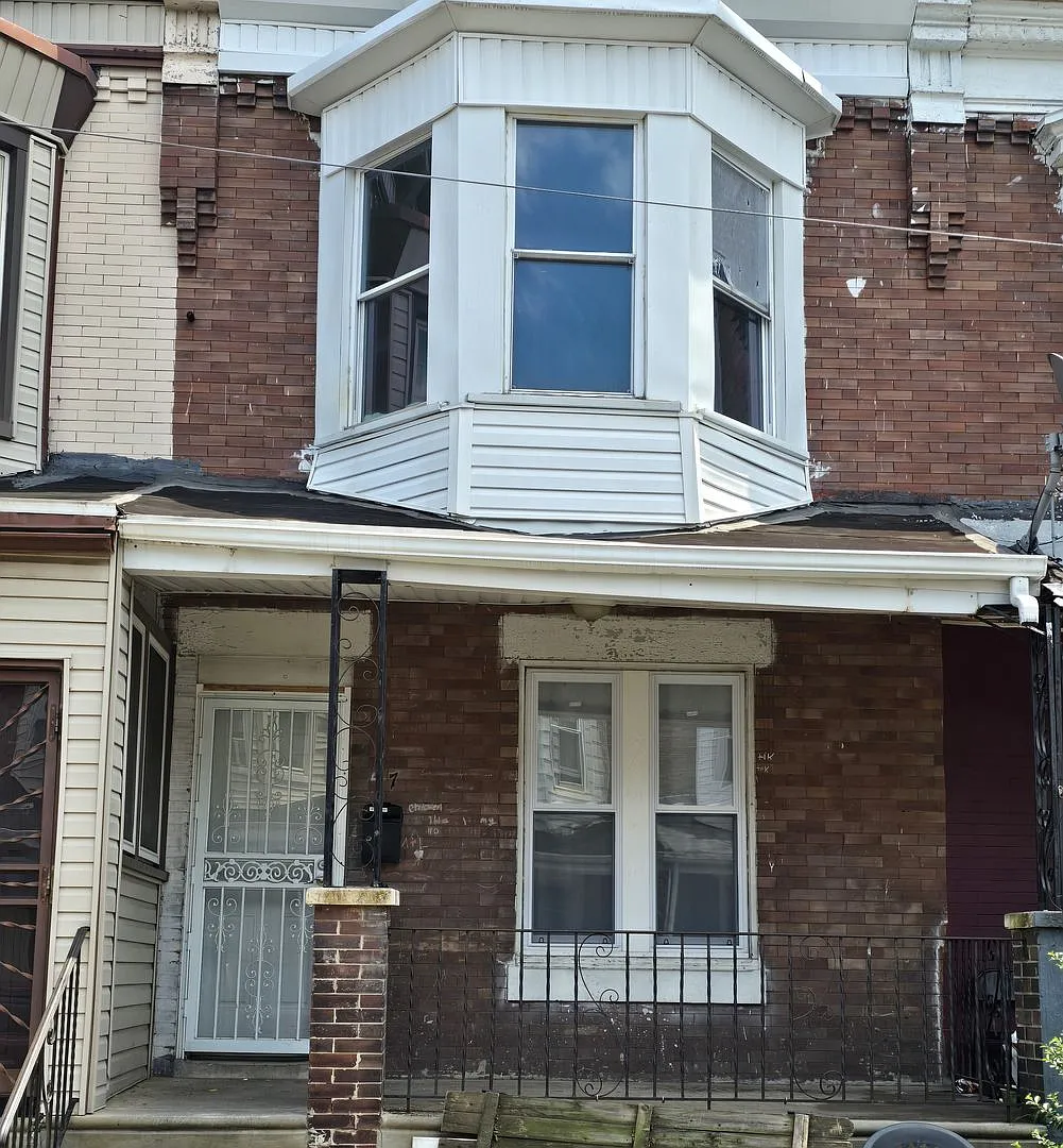 Newly rehabbed 3 bedroom — Photo 1