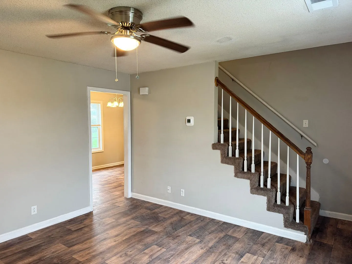 Just listed with upstairs bedrooms! — Photo 3