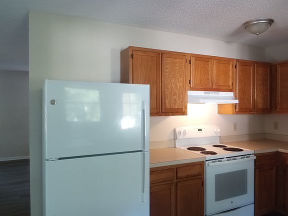 Refridgerator