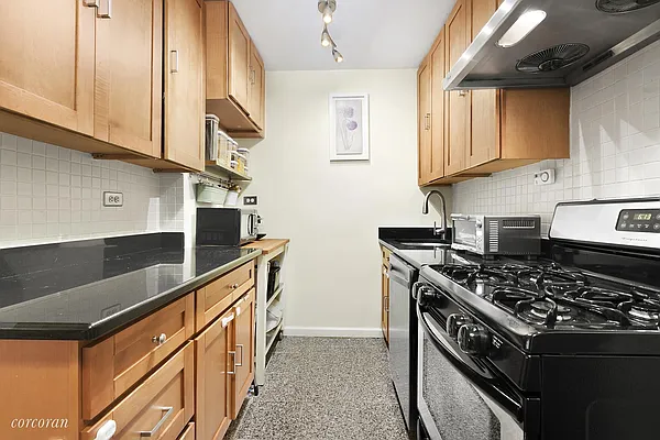 Sold by Corcoran | media 10