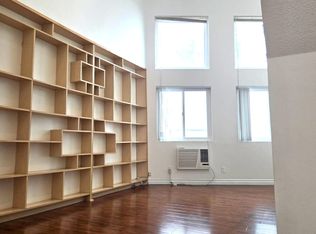 508 S Barrington Ave APT 8, Los Angeles, CA 90049