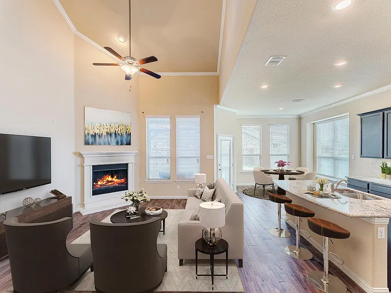 4713 Lake Cove Way — Photo 6