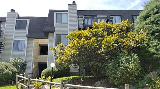 1st image of 601 Drew Ln