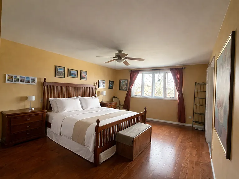 555 Jeffreybrook Dr — Photo 4