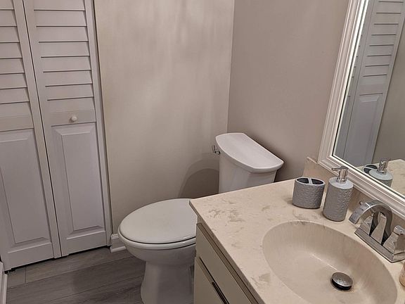5th image of 8718 Lantana Ct