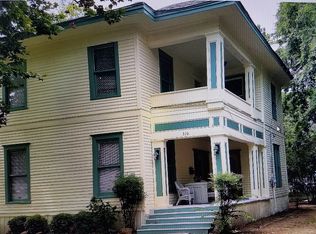 310 W 6th St, Bonham, TX 75418