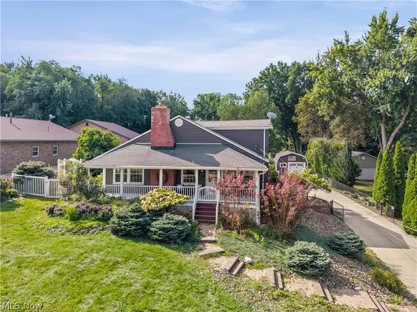 330 Perry Rd, Tallmadge, OH 44278
