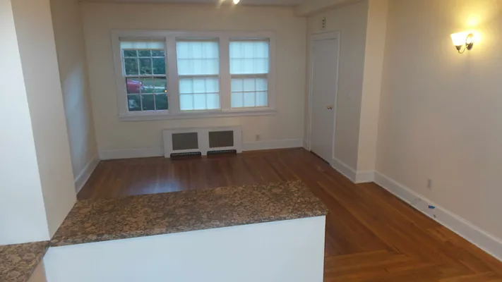 Rented by Metro Garden Realty NYC | media 7