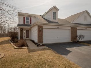 1091 Spinnaker St, Hampshire, IL 60140