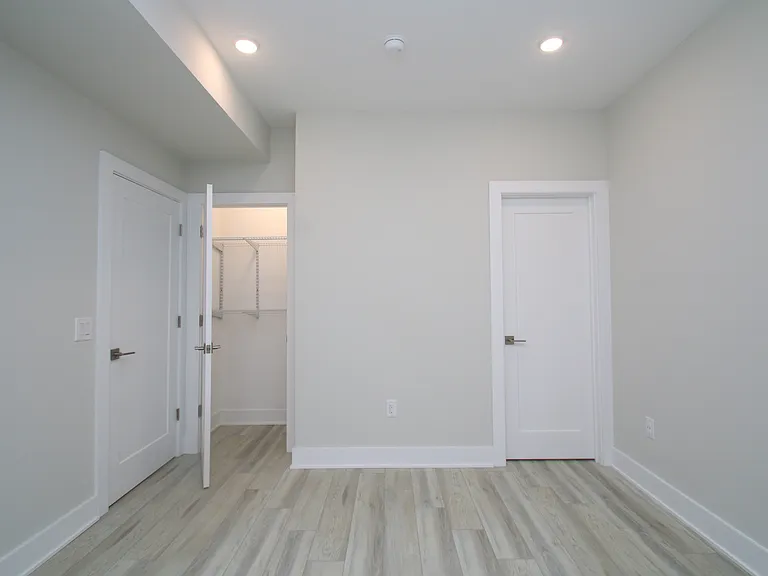 3718 Haverford Ave #2F — Photo 8