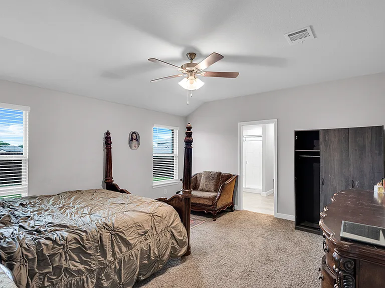 1221 Rolling Meadows Dr — Photo 25
