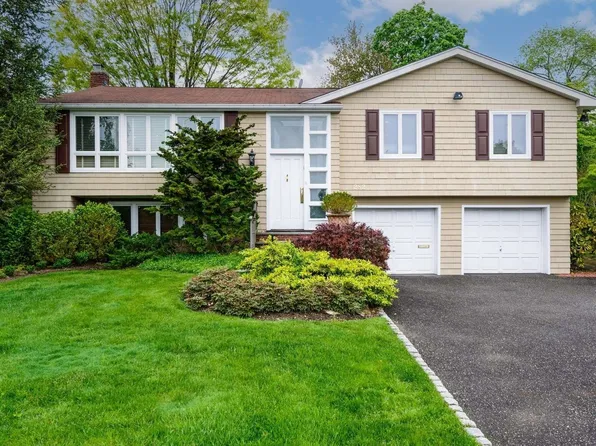282 Gramercy Drive, Jericho, NY 11753