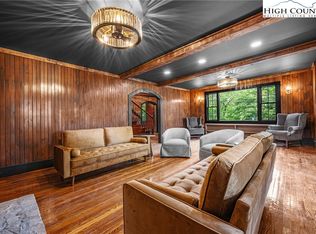 160 Old Turnpike Rd E, Banner Elk, NC 28604