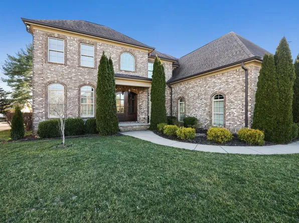 1718 McKinley Pl, Murfreesboro, TN 37130