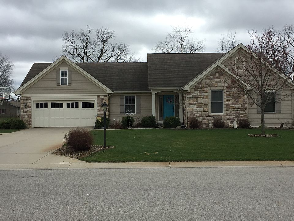 1st image of 16040 Brentwood Dr