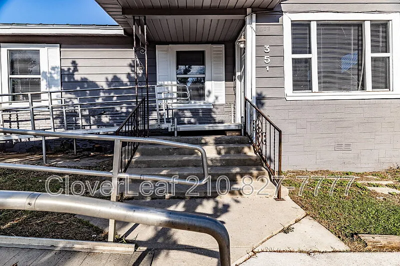 3 bed, 2.0 bath, 1580 sqft, $1,497 — Photo 4