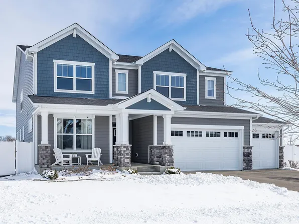 145 Maple Ter, Waconia, MN 55387