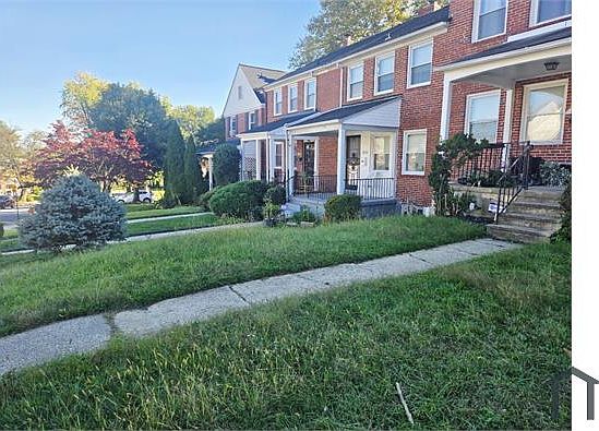 2nd image of 1505 Ramblewood Rd
