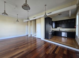 1 Grand Ave #D, New Haven, CT 06513