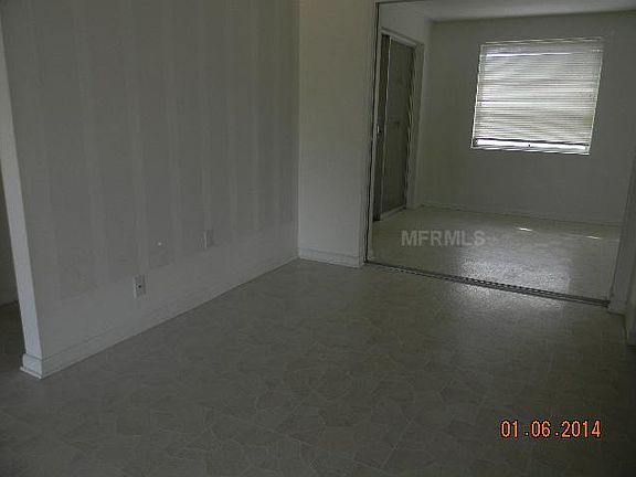 4th image of 23061 Peyton Pl