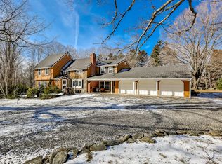 182 Beardsley Rd, Shelton, CT 06484