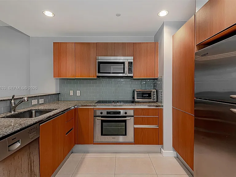 1050 Brickell Ave #2822 — Photo 14