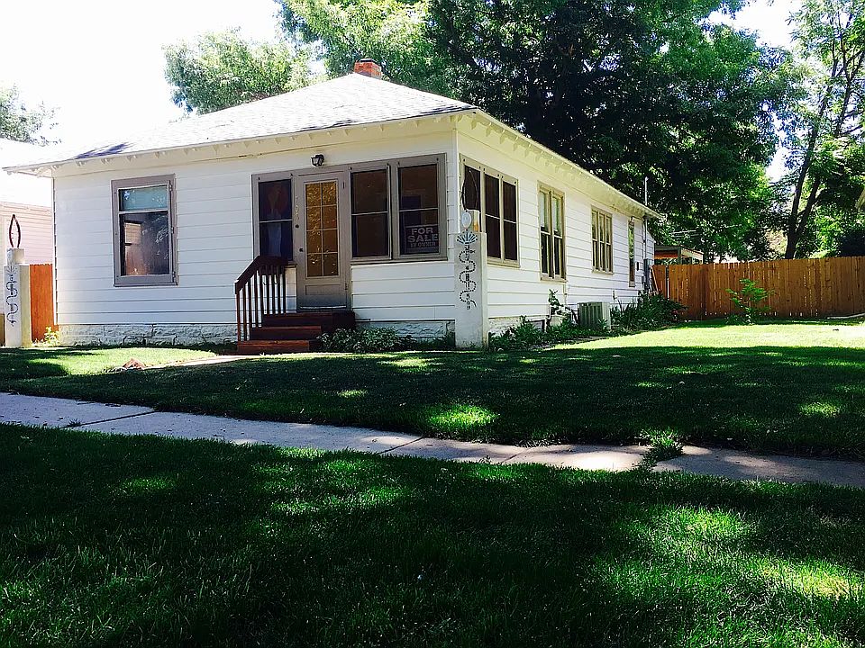 1st image of 708 E 6thst