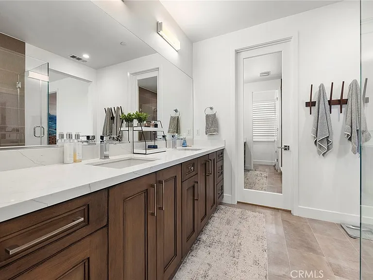 1173 Winslow Ln — Photo 13