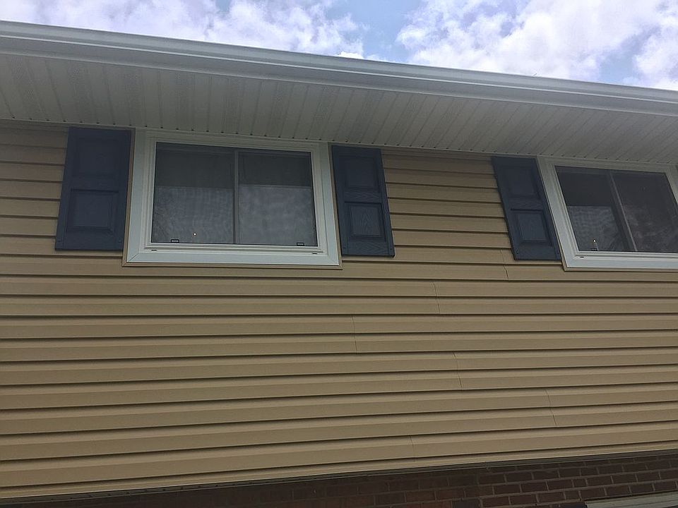 2nd image of 123 Cornell Ave