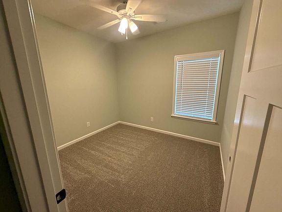 5th image of 5015 11th Ave