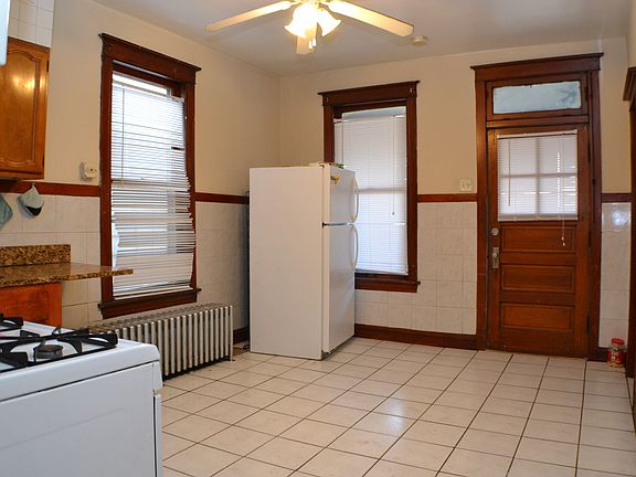 3rd image of 1526 S 49th Ave