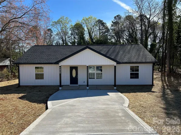 4206 Grissom St, Gastonia, NC 28056