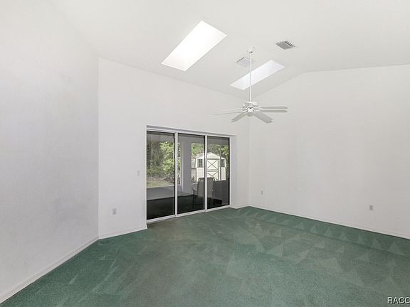 4th image of 1815 W Lorraine Dr