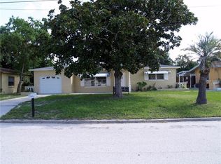 5527 Lown St N, Saint Petersburg, FL 33714