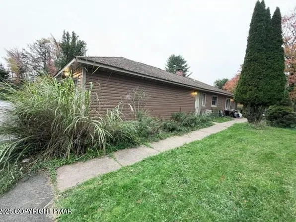 1173 Pope Rd, Tobyhanna, PA 18466