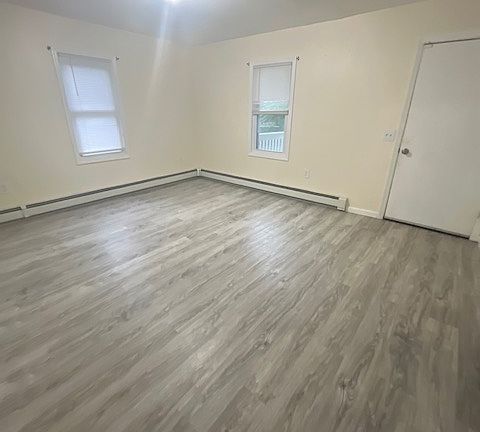 5th image of 25 Rear Chapel St