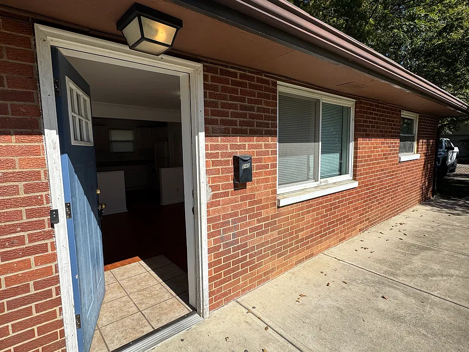 140 Stevens Ave #140