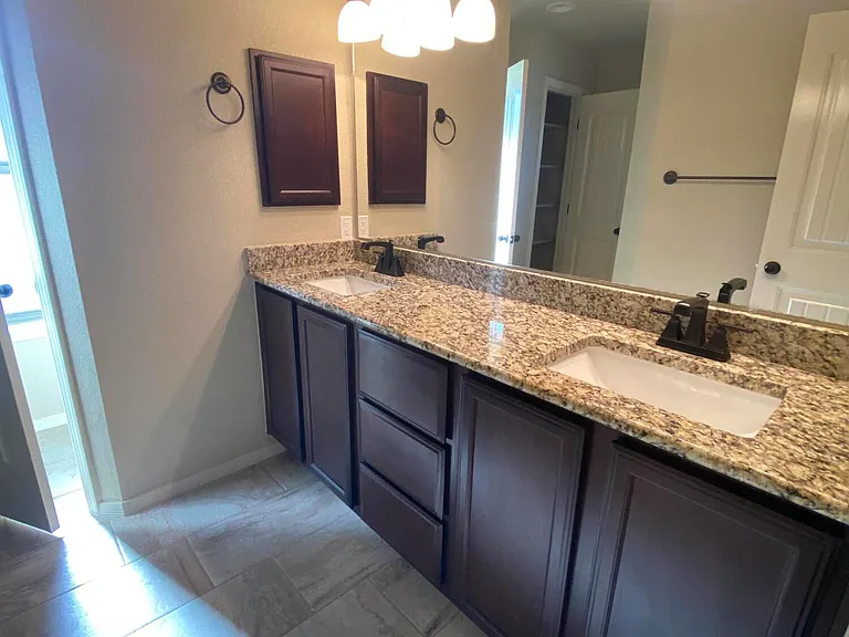 408 La Puesta Dr — Photo 17