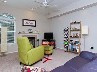 5th image of 1220 NE Horizon Loop Unit 104